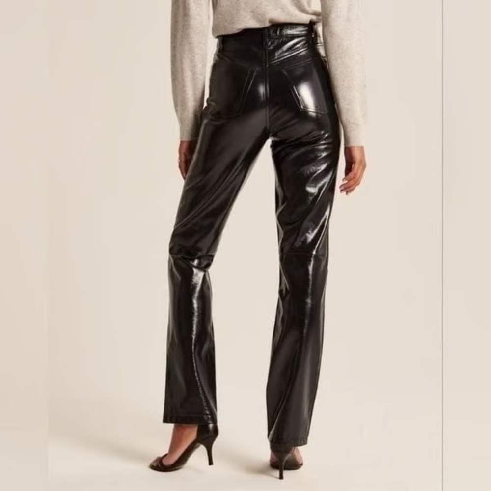 Abercrombie & Fitch A&F nwot Shiny Black 90s Straight Leg patent leather Pants